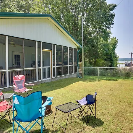 Dock And Ramp Access Dog-Friendly Kentucky Lake Gem
